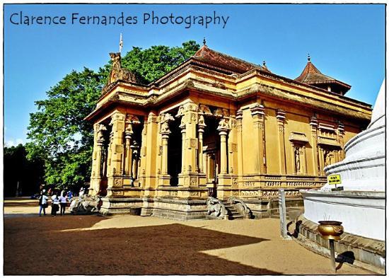 Temple Kelaniya